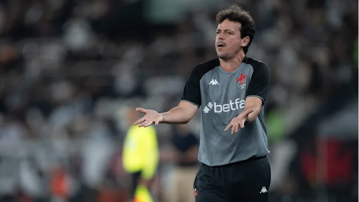 Fernando Diniz, tecnico do Vasco analisa partida contra o Ceará e justifica insistência em Vegetti