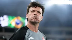 RJ - RIO DE JANEIRO - 11/09/2025 - COPA DO BRASIL 2025, BOTAFOGO X VASCO - Fernando Diniz tecnico do Vasco durante partida contra o Botafogo no estadio Engenhao pelo campeonato Copa Do Brasil 2025. Foto: Jorge Rodrigues/AGIF