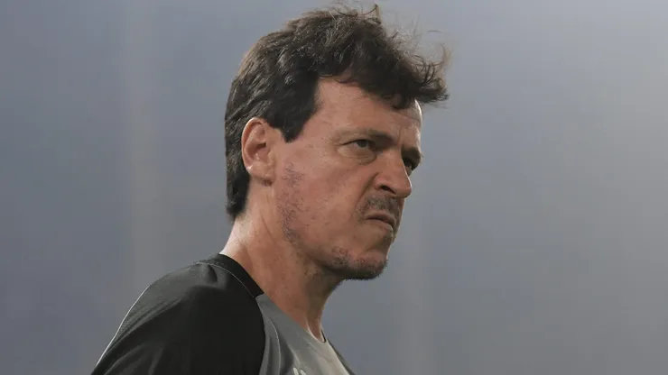 Fernando Diniz analisa empate do Vasco após sofrer gol nos últimos minutos