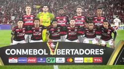 Elenco rubro-negro durante jogo contra o Internacional. Foto: Gilvan de Souza/Flamengo