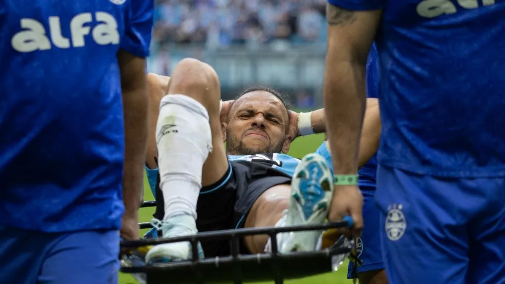 – Martin Braithwaite jogador do Gremio durante partida contra o Mirassol no estadio Arena do Gremio pelo campeonato Brasileiro A 2025. Foto: Liamara Polli/AGIF