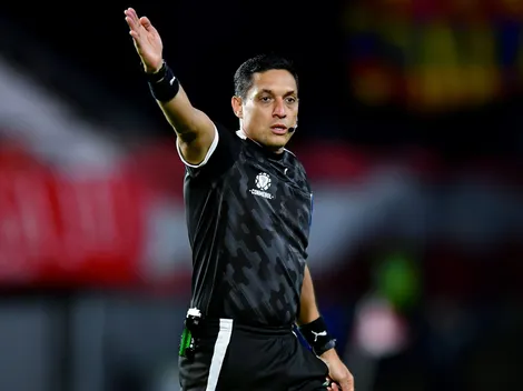 Jesús Valenzuela apita duelo entre River e Palmeiras na Libertadores