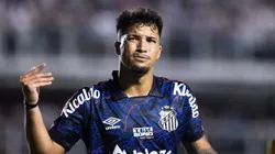 Marcos Leonardo jogador do Santos durante partida contra o Cuiaba no estadio Vila Belmiro pelo campeonato Brasileiro A 2023. Foto: Abner Dourado/AGIF