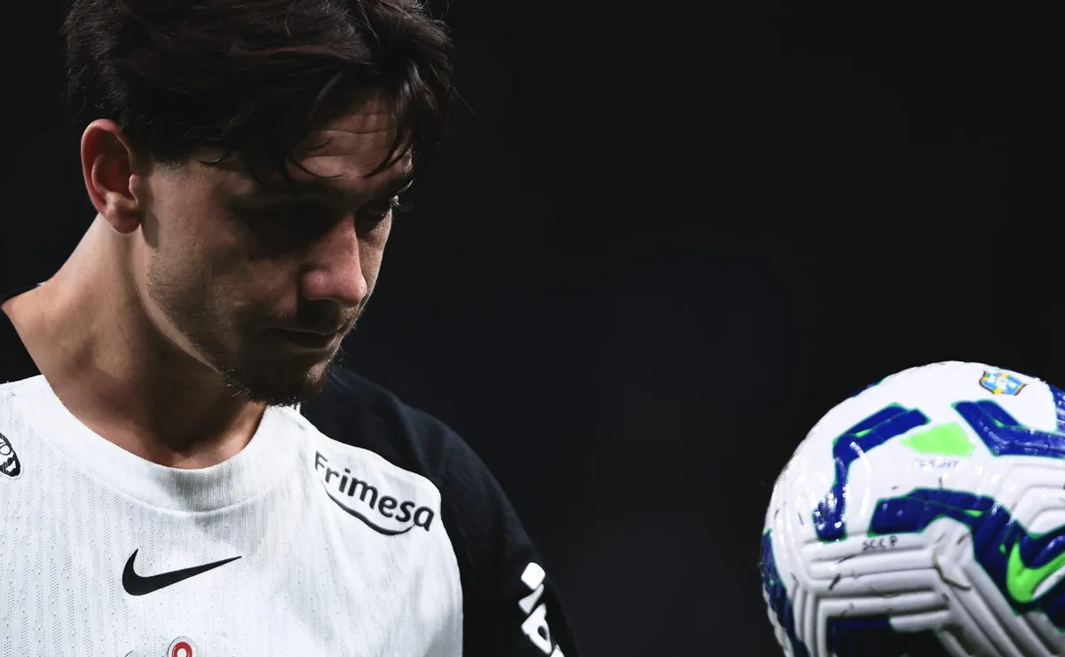 Lesão de Rodrigo Garro na panturrilha é confirmada no Corinthians