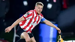 Ascacíbar contra o Cerro Porteño pela Libertadores 2025. (Photo by Marcelo Endelli/Getty Images)