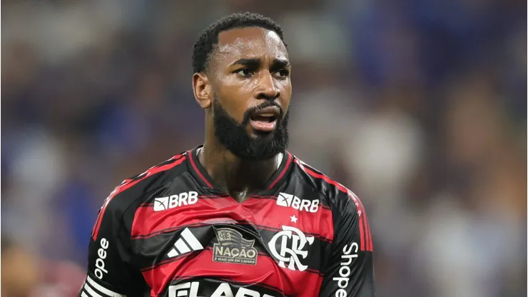 Gerson trocou o Mengo pelo Zenit e Boto quebrou o silêncio. Foto: Gilson Lobo/AGIF