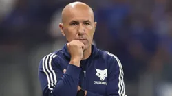 Leonardo Jardim é informado sobre situação de Kaiki