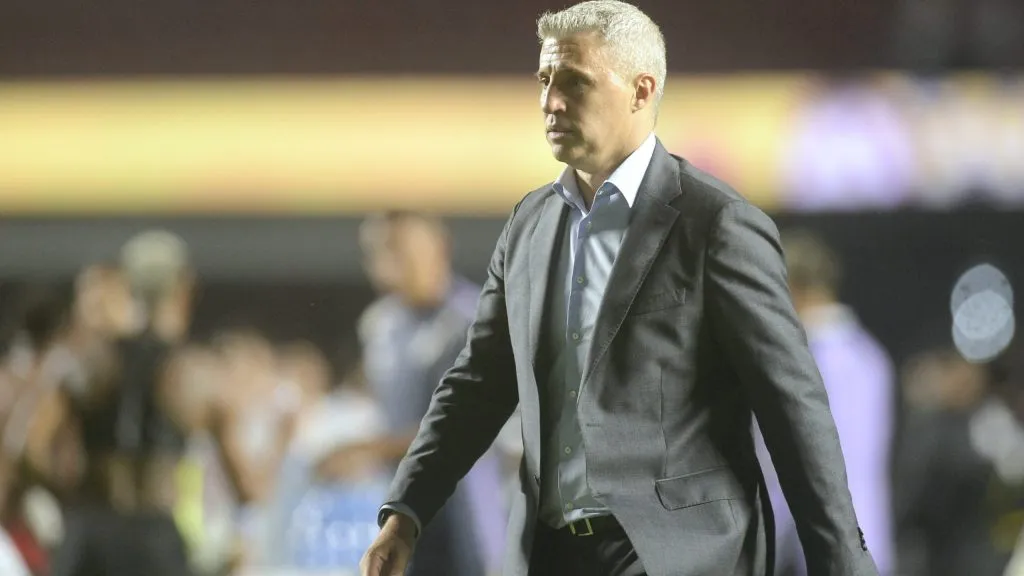 Hernan Crespo tecnico do Sao Paulo durante partida contra o Botafogo no estadio Morumbi pelo campeonato Brasileiro A 2025. Foto: Alan Morici/AGIF