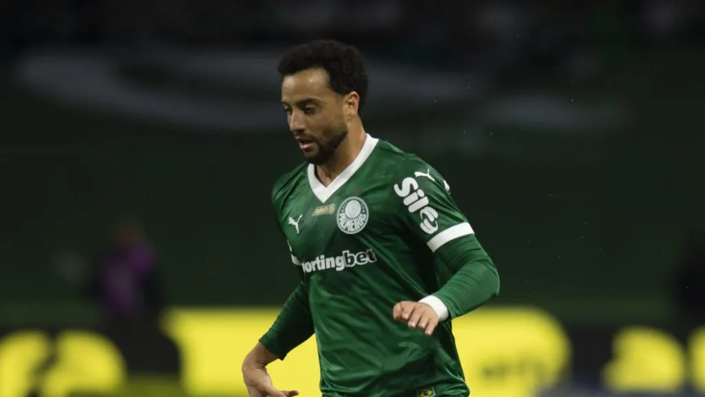 Felipe Anderson jogador do Palmeiras durante partida contra o Internacional no estadio Arena Allianz Parque pelo campeonato Brasileiro A 2025. Foto: Anderson Romao/AGIF
