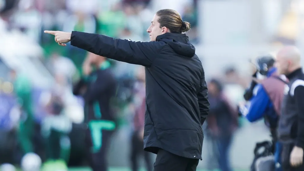 Filipe Luís faz exigência para renovar com o Flamengo – FOTOS: GILVAN DE SOUZA/FLAMENGO