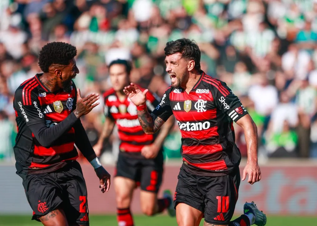 Arrascaeta marcou novamente em vitória sobre o Juventude em Caxias do Sul (RS). Foto: Luiz Erbes/AGIF