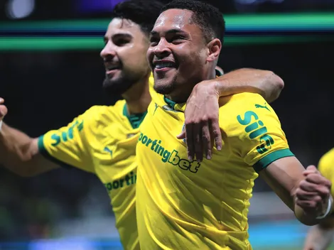 Jornal Olé coloca Vitor Roque e Flaco López como ameaças