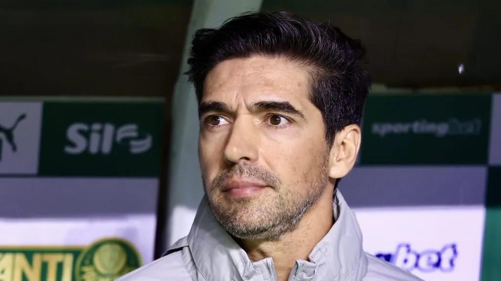 . Foto: Marcello Zambrana/AGIF – Abel Ferreira foi elogiado pelo comentarista Casão.