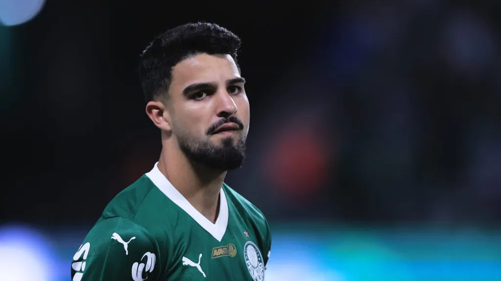 Flaco Lopez jogador do Palmeiras durante partida contra o Internacional no estadio Arena Allianz Parque pelo campeonato Brasileiro A 2025. Foto: Ettore Chiereguini/AGIF