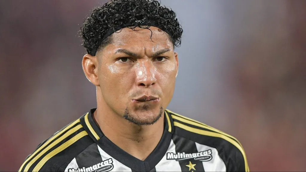 Rony - Foto: Thiago Ribeiro/AGIF.