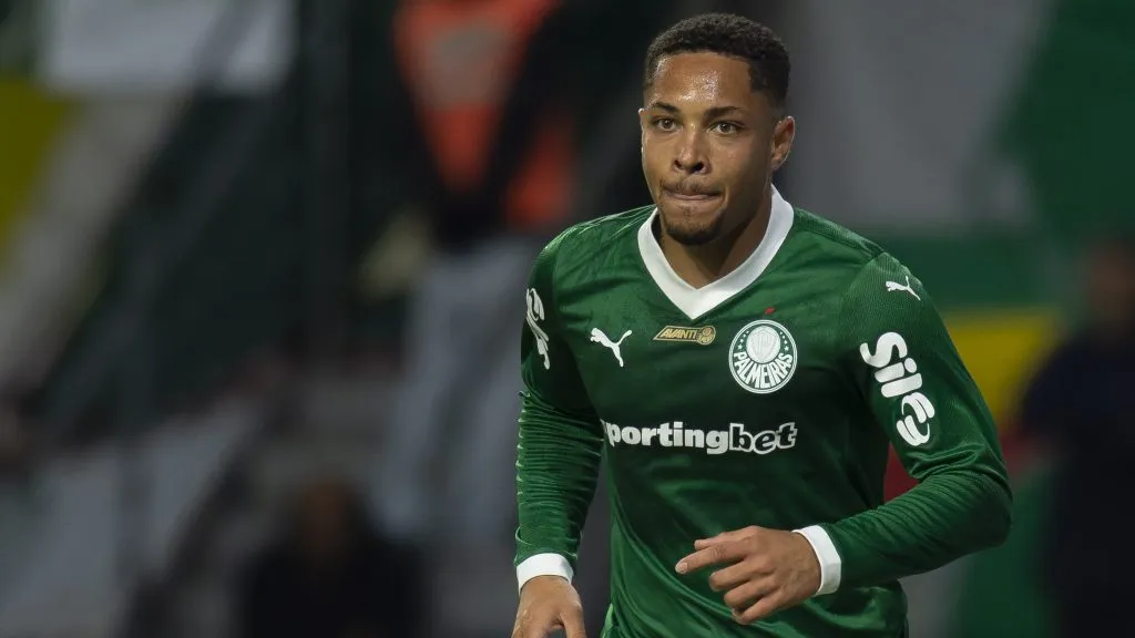 Vitor Roque é um dos destaques do Palmeiras. Foto: Anderson Romão/AGIF