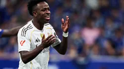 Vinícius Júnior comemorou vitória do Flamengo contra o Palmeiras - (Photo by Juan Manuel Serrano Arce/Getty Images).