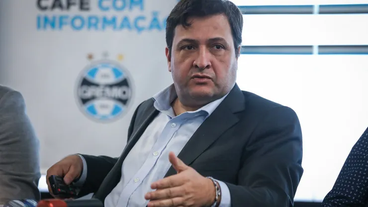 Presidente do Gremio, Alberto Guerra.