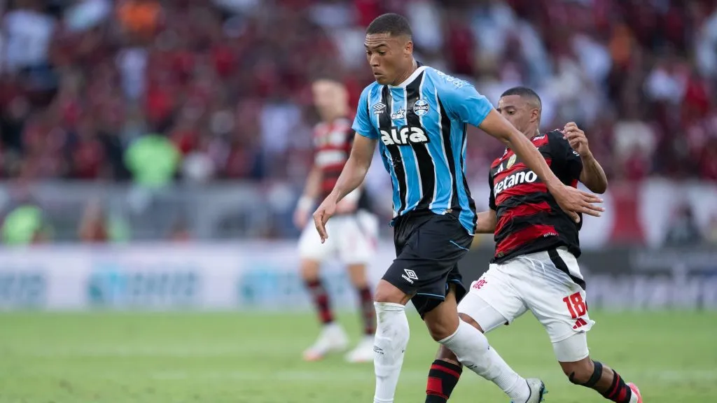 Carlos Vinicius pelo Grêmio. Foto: Jorge Rodrigues/AGIF
