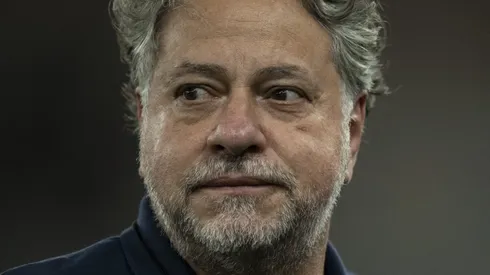 Julio Casares presidente do Sao Paulo antes da partida contra o Flamengo no estadio Maracana pelo campeonato Brasileiro A 2024. Foto: Jorge Rodrigues/AGIF