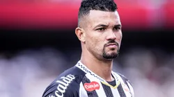 Zagueiro foi alvo de críticas - Foto: Raul Baretta/Santos FC.