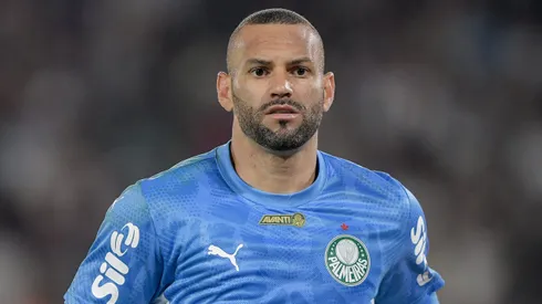 Weverton goleiro do Palmeiras durante partida contra o Fluminense no estadio Maracana pelo campeonato Brasileiro A 2025. Foto: Thiago Ribeiro/AGIF