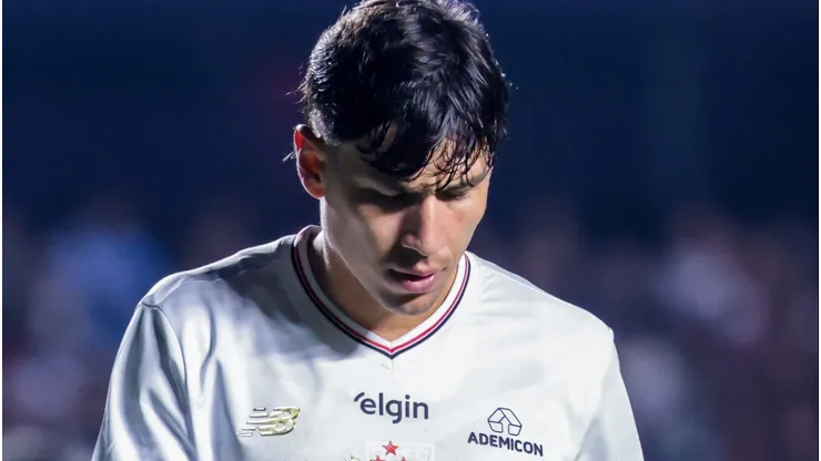 jogador do Sao Paulo durante partida contra o Corinthians no estadio Morumbi pelo campeonato Brasileiro A 2025. Foto: Marcello Zambrana/AGIF