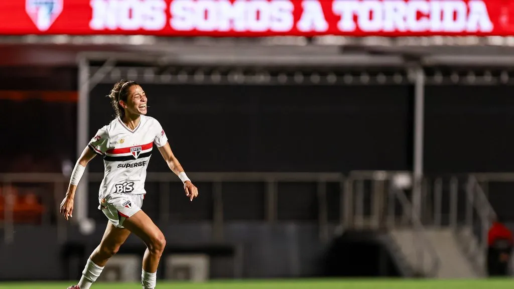 Duda Serrana jogadora do São Paulo