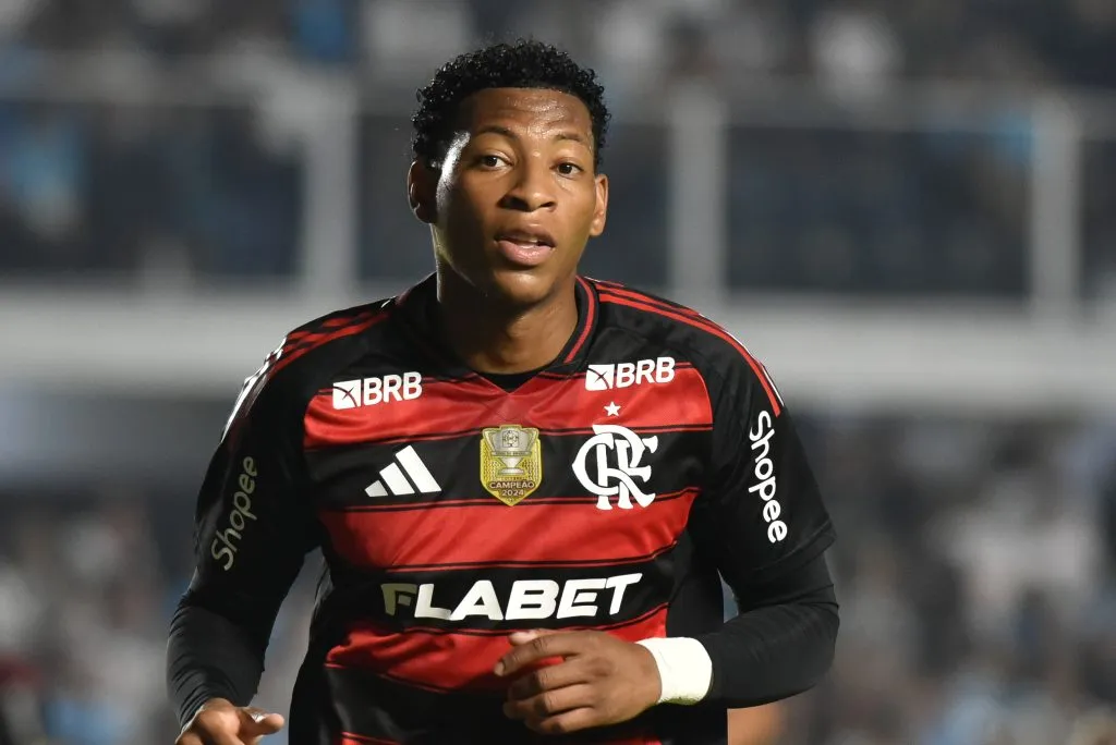 Plata dá mais uma assistência no Flamengo. Foto: Jota Erre/AGIF