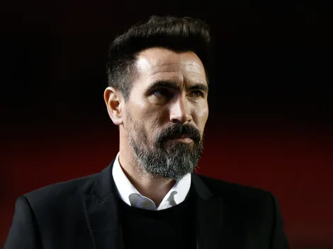 Treinador do Estudiantes, alfineta Flamengo após arbitragem polêmica