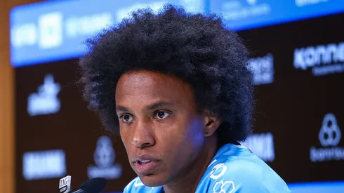Apresentação de Willian no CT do Tricolor dos Pampas.