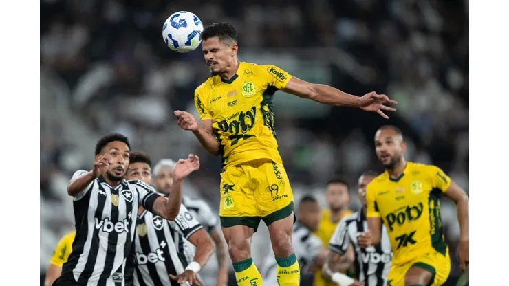 Mirassol registra apenas uma derrota nos últimos 15 jogos do Brasileirão e impressiona na elite. Foto: Jorge Rodrigues/AGIF