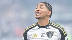 Atacante deu a sua opinião - Foto: Thiago Ribeiro/AGIF.