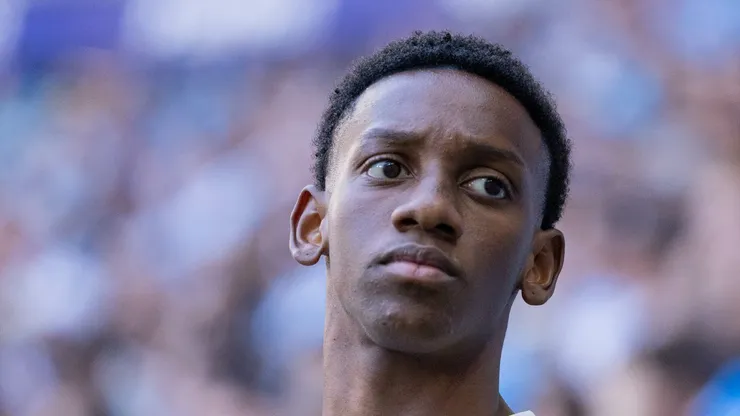 Gabriel Mec durante jogo na Arena contra o Mirassol.