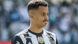 Allan jogador do Atletico-MG durante partida contra o Coritiba no estadio Couto Pereira pelo campeonato Brasileiro A 2022. Foto: Robson Mafra/AGIF