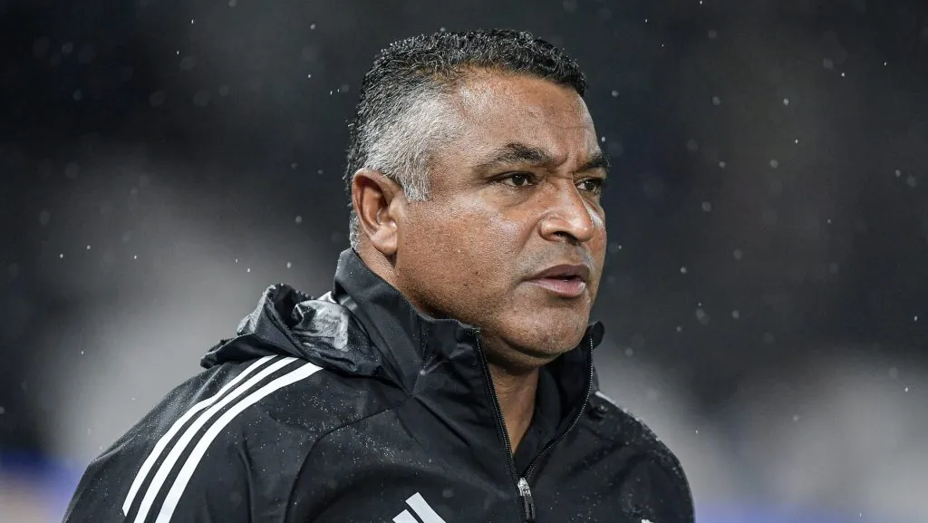 Roger Machado no Internacional. Foto: Thiago Ribeiro/AGIF