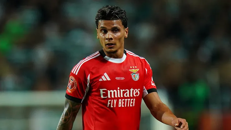 Richard Ríos durante confronto pelo Benfica. Photo by Gualter Fatia/Getty Images