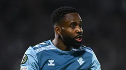 Bakambu em campo pelo Real Betis.