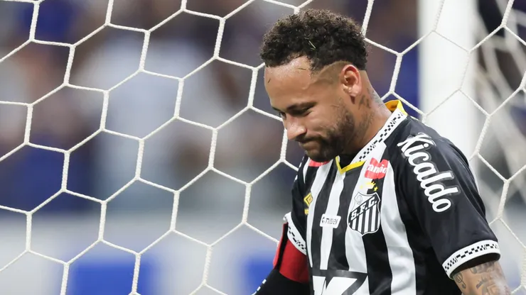 Neymar possui mais uma lesão na temporada