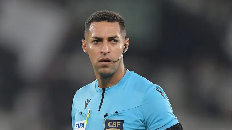 Rodrigo Pereira durante partida do Botafogo.