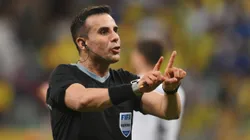 Árbitro Piero Maza. (Photo by Pedro Vilela/Getty Images)