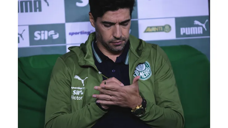 SP - SAO PAULO - 25/08/2025 - BRASILEIRO A 2025, PALMEIRAS X SPORT - Abel Ferreira tecnico do Palmeiras durante partida contra o Sport no estadio Arena Allianz Parque pelo campeonato Brasileiro A 2025. Foto: Ettore Chiereguini/AGIF