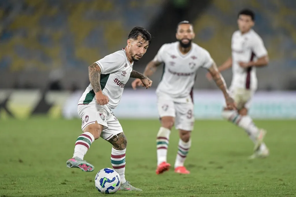 Lucho Acosta jogador do Fluminense durante partida contra o Corinthians no estadio Maracana pelo campeonato Brasileiro A 2025. Foto: Thiago Ribeiro/AGIF
