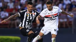 Matheus Alves, jogador do Sao Paulo durante partida contra o Santos no estadio Morumbi pelo campeonato Brasileiro A 2025. Foto: Marcello Zambrana/AGIF
