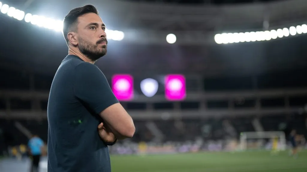 Davide Ancelotti, técnico do Glorioso. Foto: Jorge Rodrigues/AGIF.