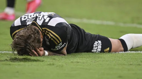 Lyanco, zagueiro do Atlético Mineiro em partida pelo campeonato brasileiro (Foto: Pedro Vilela/Getty Images)