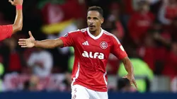 Fernando, volante do Inter em partida pelo campeonato brasileiro