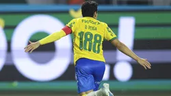 Raphael Veiga durante Palmeiras x Fortaleza - (Photo by Alexandre Schneider/Getty Images)