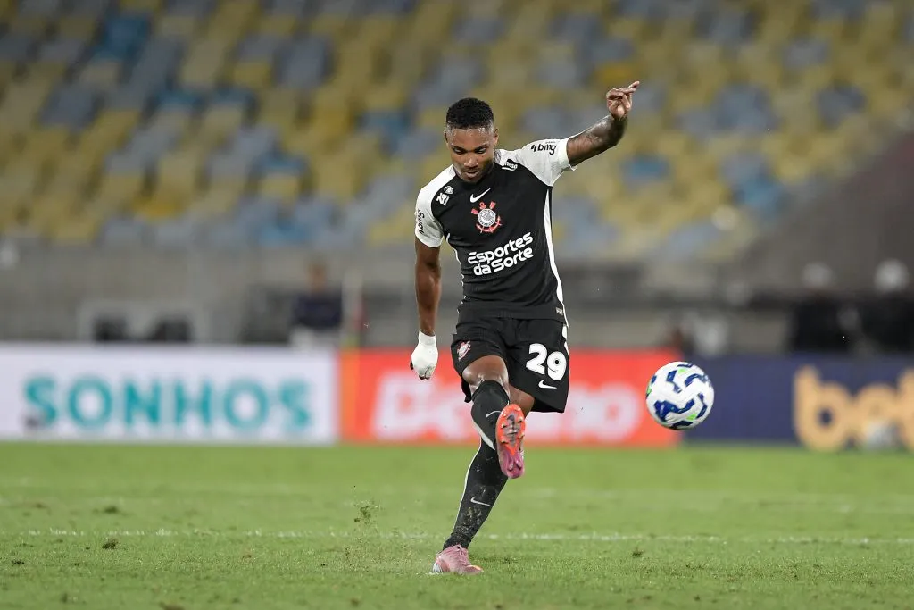 Vitinho jogador do Corinthians durante partida contra o Fluminense no estadio Maracana pelo campeonato Brasileiro A 2025. Foto: Thiago Ribeiro/AGIF