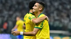 Andreas Pereira jogador do Palmeiras comemora seu gol durante partida contra o Fortaleza no estadio Arena Allianz Parque pelo campeonato Brasileiro A 2025. Foto: Jota Erre/AGIF